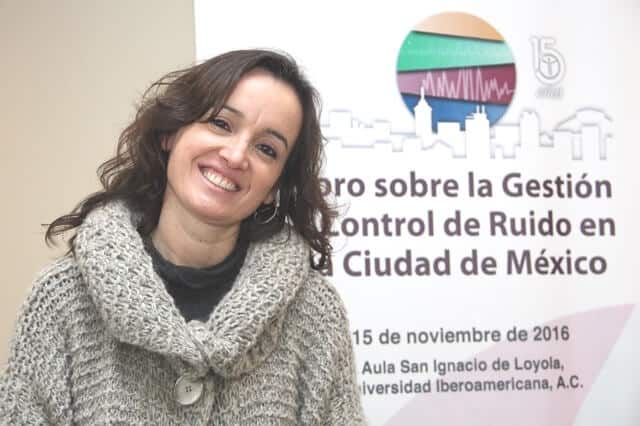 Dra. Jimena de Gortari, académica del Departamento de Arquitectura de la IBERO y especialista en entornos acústicos saturados