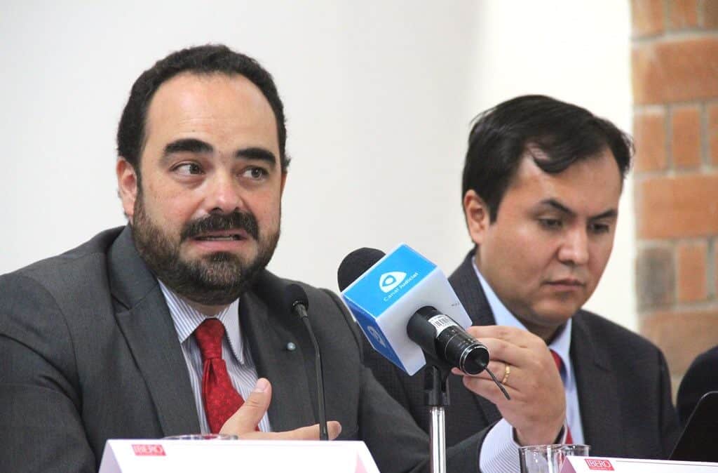 Dr. Óscar Cruz Barney, investigador del Instituto de Investigaciones Jurídicas de la UNAM y profesor de la IBERO.