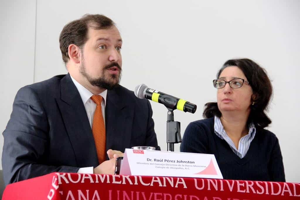 Dr. Raúl Pérez Johnston, miembro del Consejo Directivo de la Barra Mexicana. Colegio de Abogados.