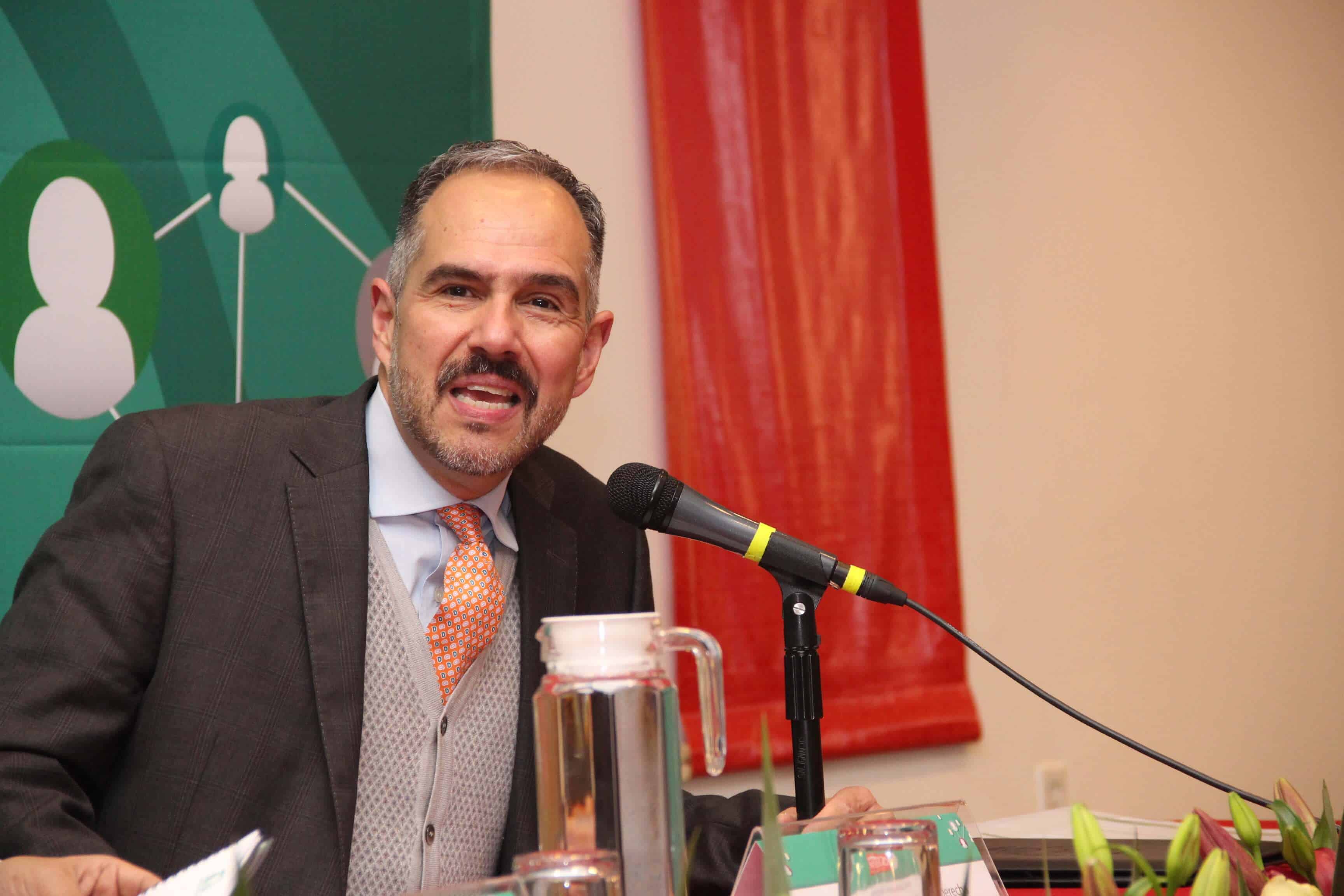 Dr. José Luis Caballero Ochoa, director del Departamento de Derecho de la IBERO.