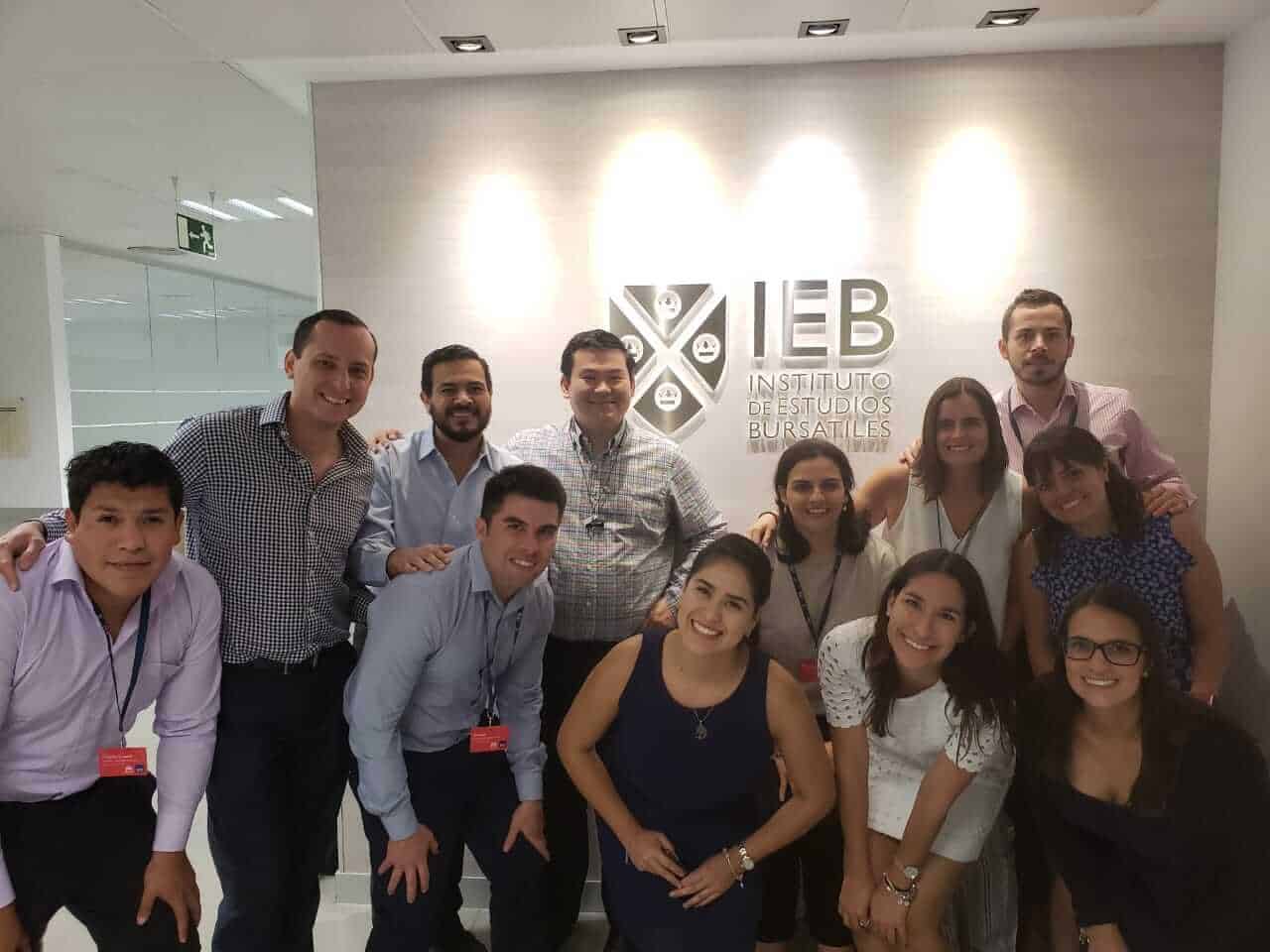 El objetivo era recibir cursos y metodologías en una de las mejores escuelas de finanzas en Europa (Cortesía).