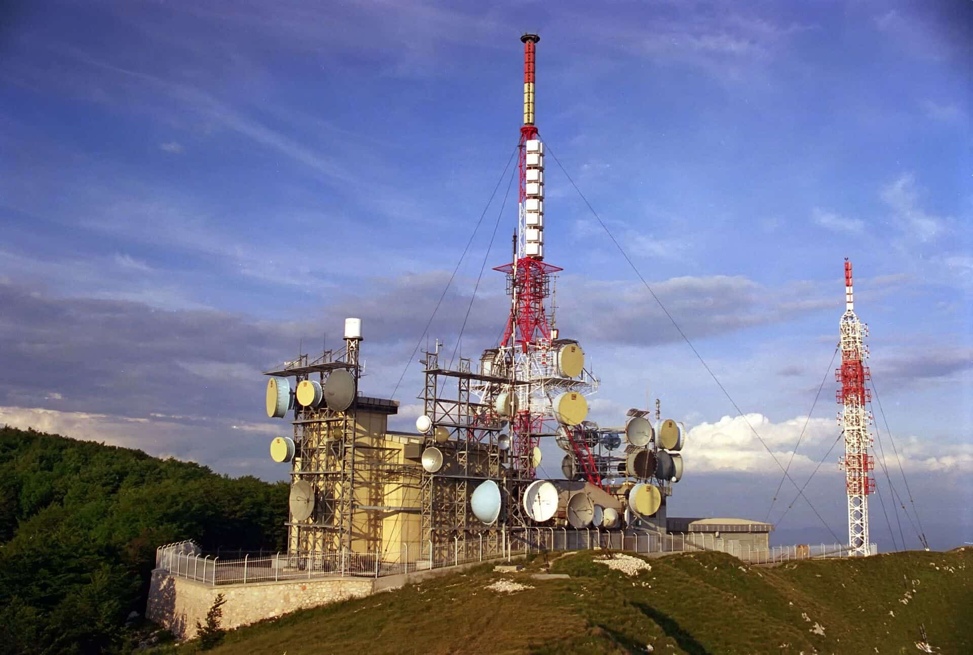 Académico afirma que se necesita una reflexión sobre la importancia de los medios públicos (Pixabay).