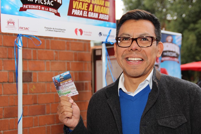 Mtro. Jorge Meza Aguilar, director General de Vinculación Universitaria.