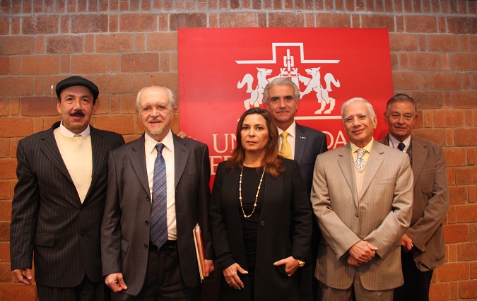 El 19 de enero de 2016 asistió a la Universidad para hablar de las causas del cambio climático. Le acompañan las personas que le invitaron en esa ocasión.