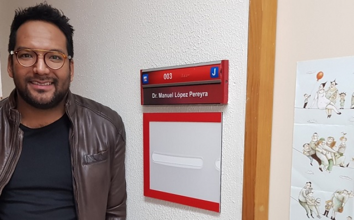 El Dr. Manuel Pereyra es coordinador del Doctorado en Estudios Críticos de Género de la IBERO.