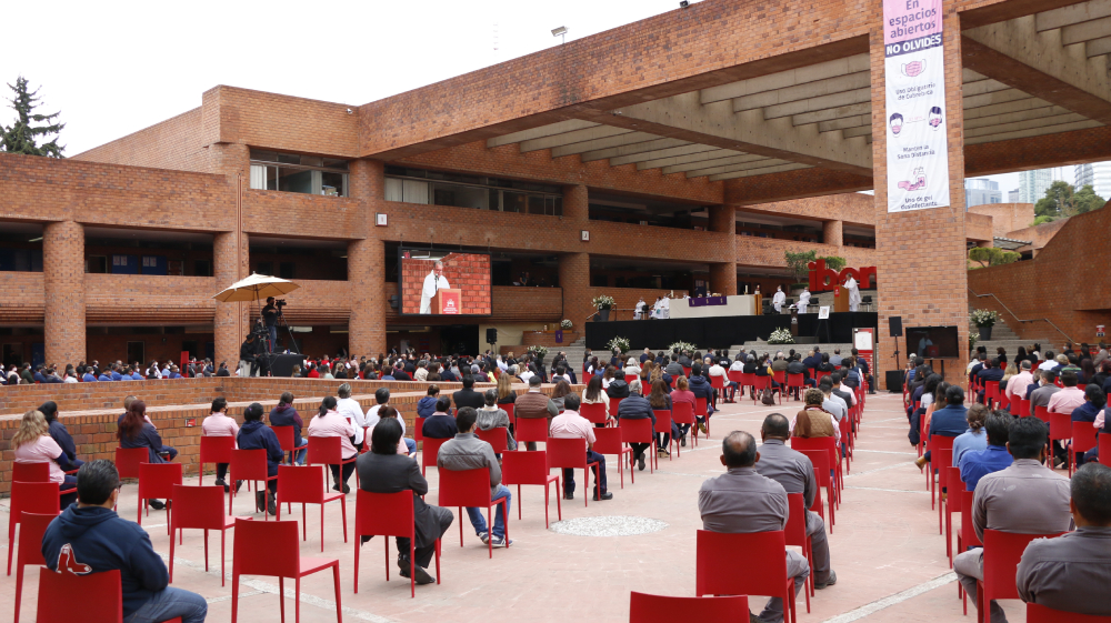 En la eucaristía se pidió por el eterno descanso del Dr. Saúl Cuautle, fallecido el pasado 9 de septiembre (Alberto Hernández/IBERO).