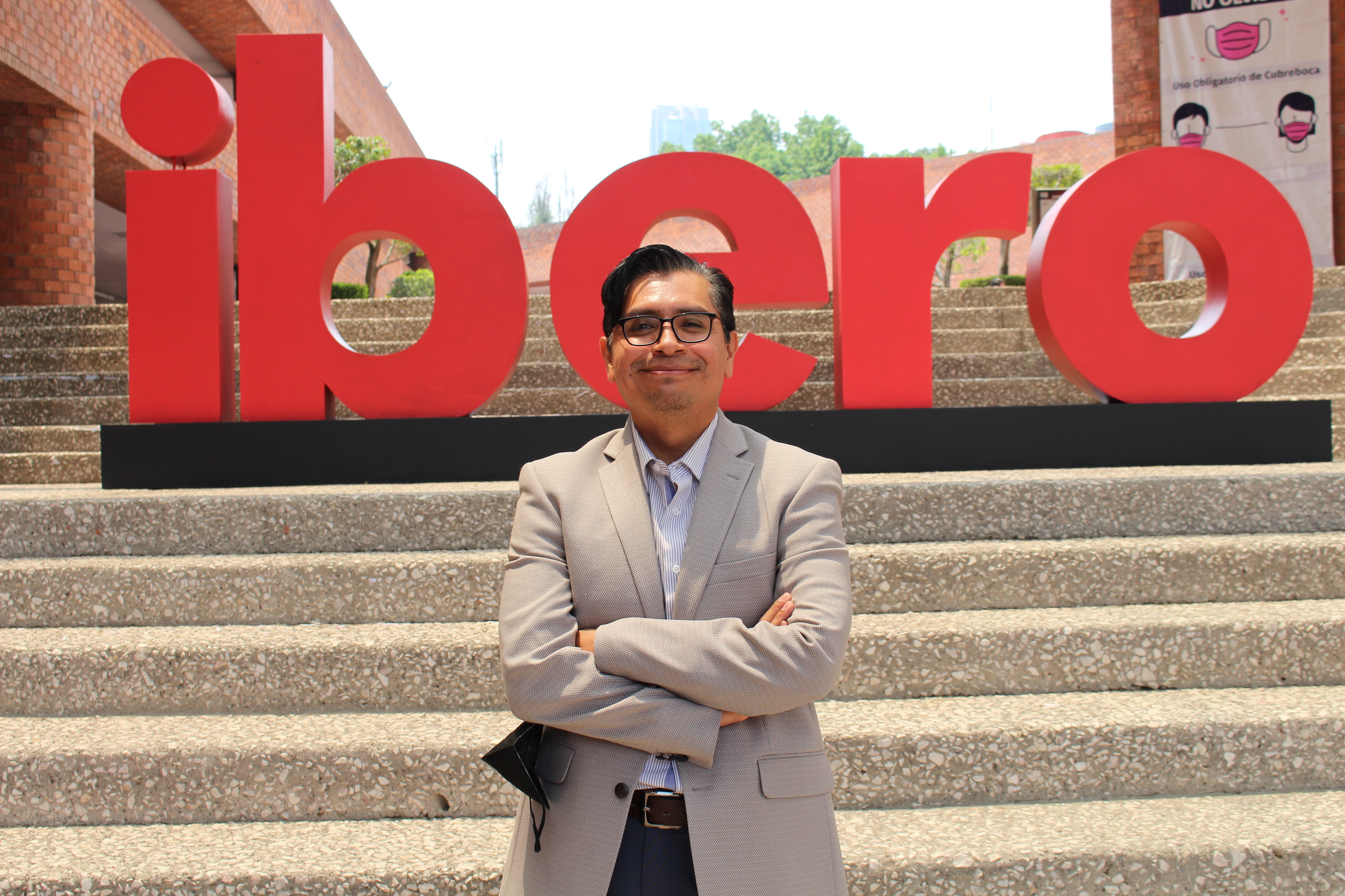 Dr. Óscar Martínez, académico del Departamento de Ciencias Sociales y Políticas (Valentina González/IBERO).