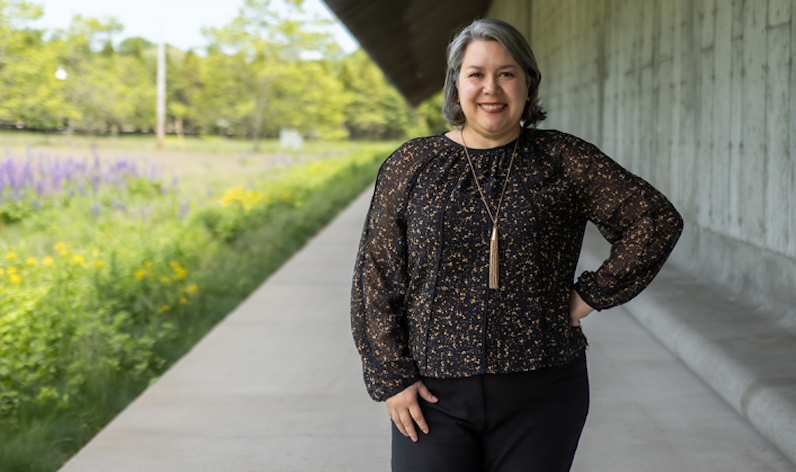 Mónica Ramírez-Montagut es egresada de la carrera en Arquitectura.