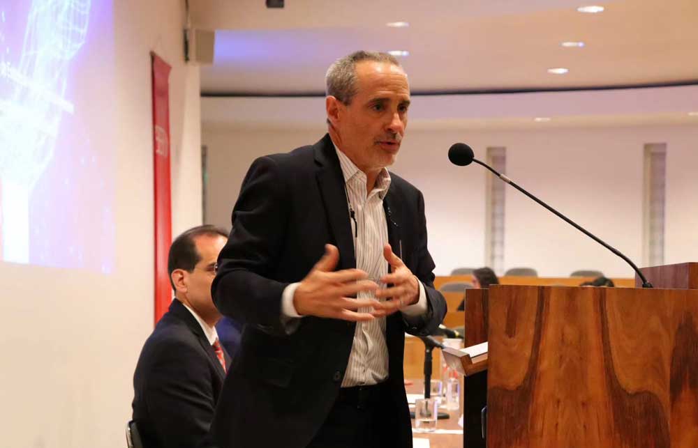 El Mtro. Pablo Ordorica es Senior Partner de McKinsey & Company y lidera la "práctica de Sustentabilidad y Productividad de Recursos" en Latinoamérica. Foto: Víctor Hugo Marín.