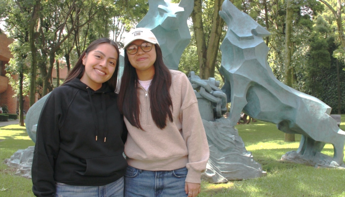 Karla y Michelle vuelven a la IBERO tras un verano en la reconocida Purdue University.