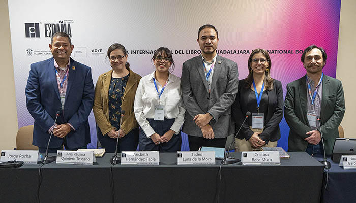 En la FIL 2024 se presentó el libro “Alternativas hacia la paz con reconciliación: propuestas desde el Sistema Universitario Jesuita”.