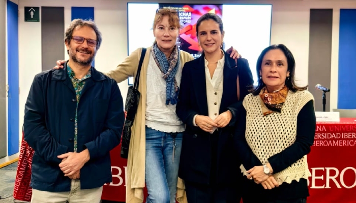 El Dr. Roger Magazine Nemhauser; la Dra. Marisol López; la Dra. Laura Camila Ramírez Bonilla, y la Dra. Tania Hernández Vicencio.