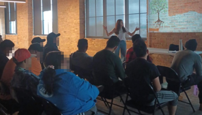 Leyre García durante su Servicio Social en Chicago.